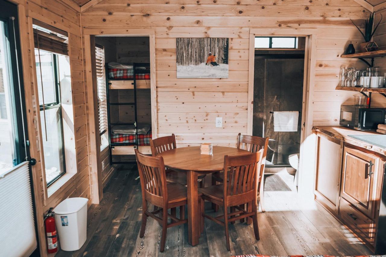 Tiny Homes At Powderhorn Mountain Resort Меса Экстерьер фото